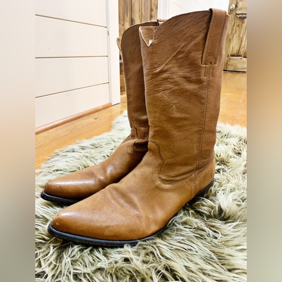 Frye Camel Boots Size 10.5 - Picture 15 of 16